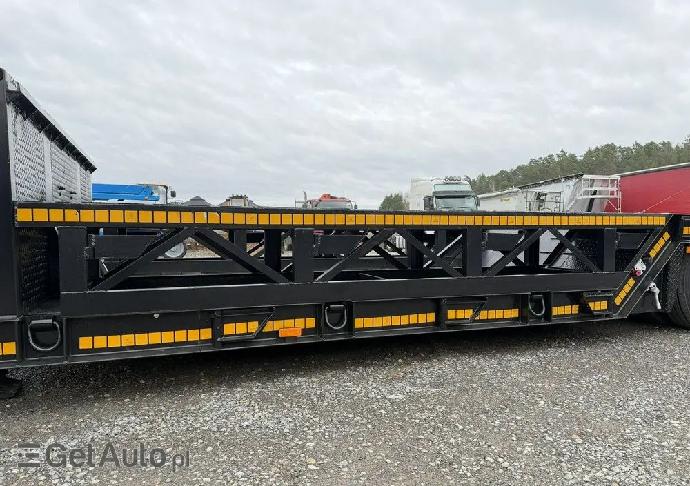 BODEX 4 osiowa NN4J Niskopodwoziówka Niskopodwozie Nowe Opony 