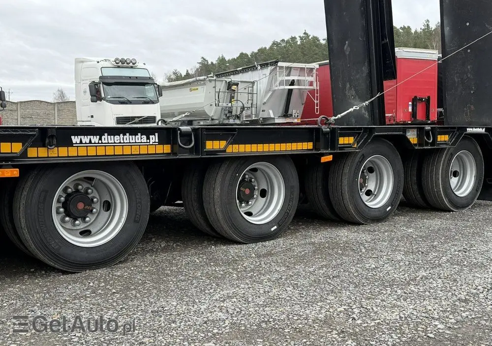 BODEX 4 osiowa NN4J Niskopodwoziówka Niskopodwozie Nowe Opony 