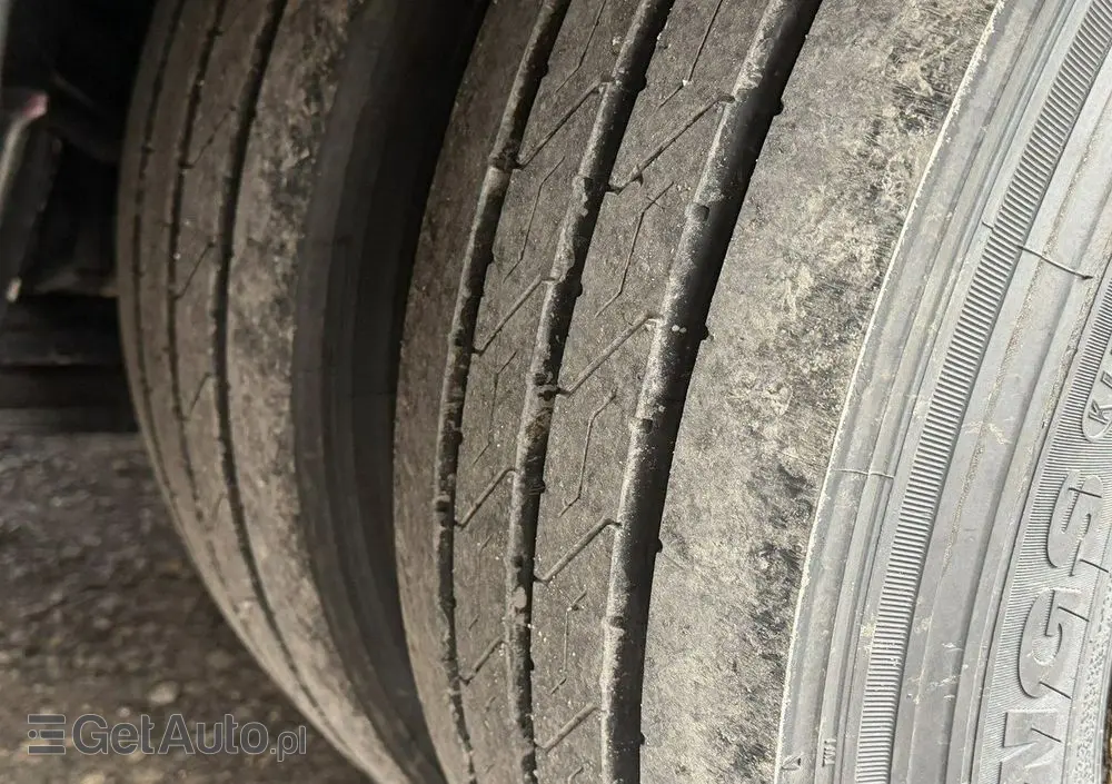 BODEX 4 osiowa NN4J Niskopodwoziówka Niskopodwozie Nowe Opony 