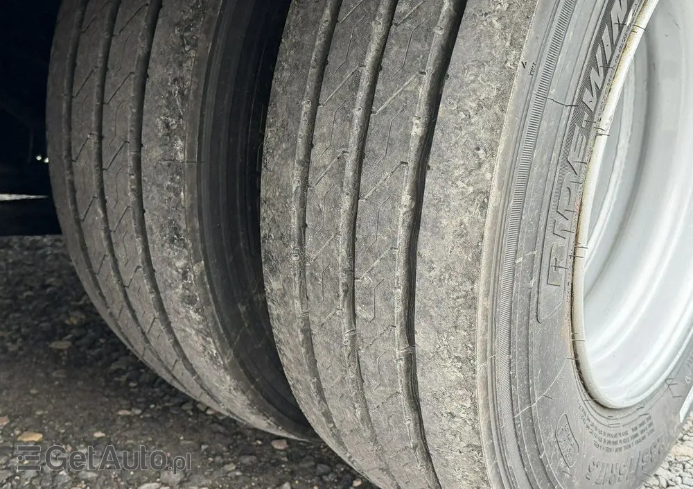 BODEX 4 osiowa NN4J Niskopodwoziówka Niskopodwozie Nowe Opony 