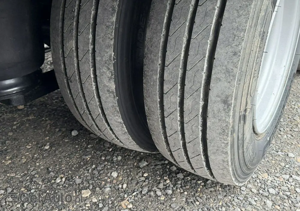 BODEX 4 osiowa NN4J Niskopodwoziówka Niskopodwozie Nowe Opony 