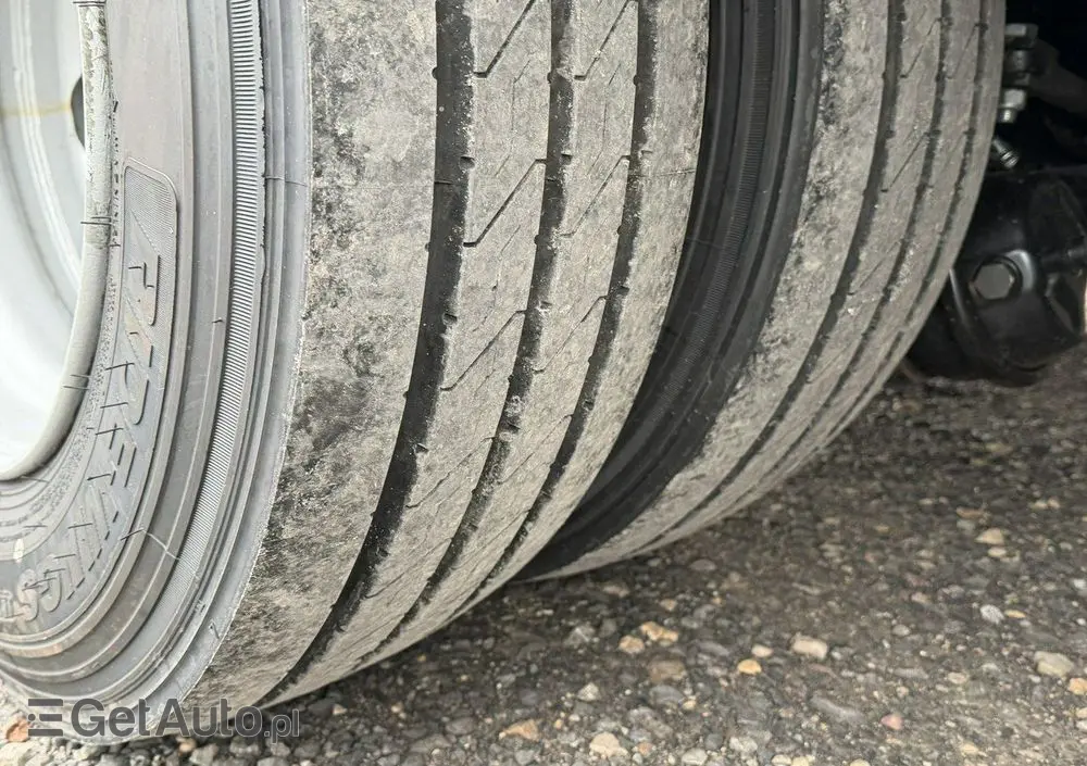 BODEX 4 osiowa NN4J Niskopodwoziówka Niskopodwozie Nowe Opony 