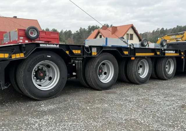 BODEX 4 osiowa NN4J Niskopodwoziówka Niskopodwozie Nowe Opony 