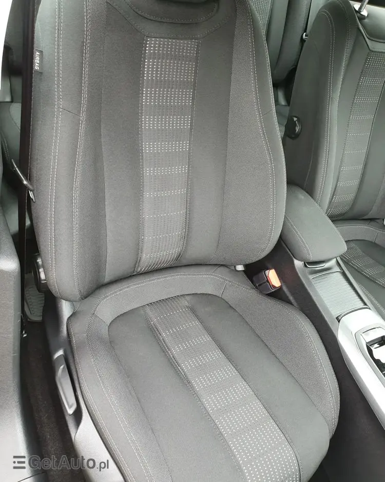 PEUGEOT 308 1.2 PureTech Allure S&S EAT6