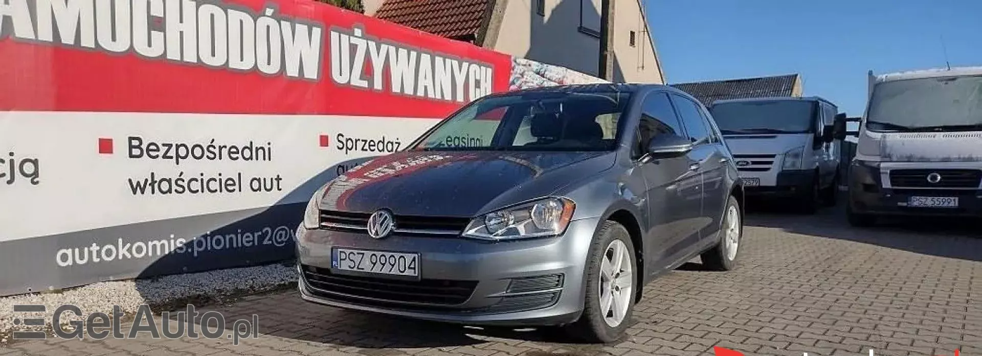VOLKSWAGEN Golf 