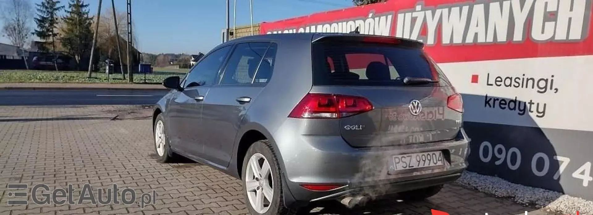 VOLKSWAGEN Golf 