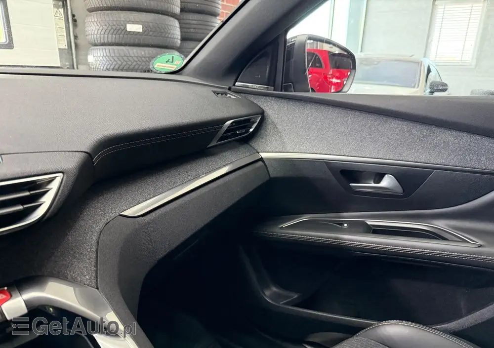 PEUGEOT 3008 THP 165 EAT6 Stop & Start Allure