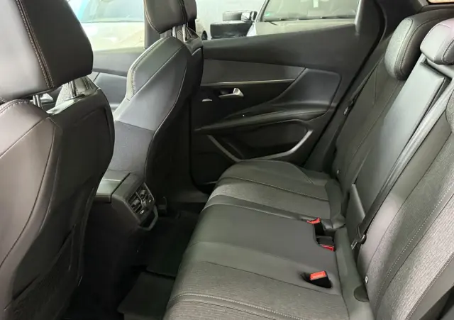 PEUGEOT 3008 THP 165 EAT6 Stop & Start Allure