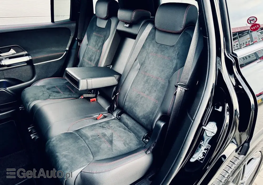 MERCEDES-BENZ GLB 200 d AMG Line 8G-DCT