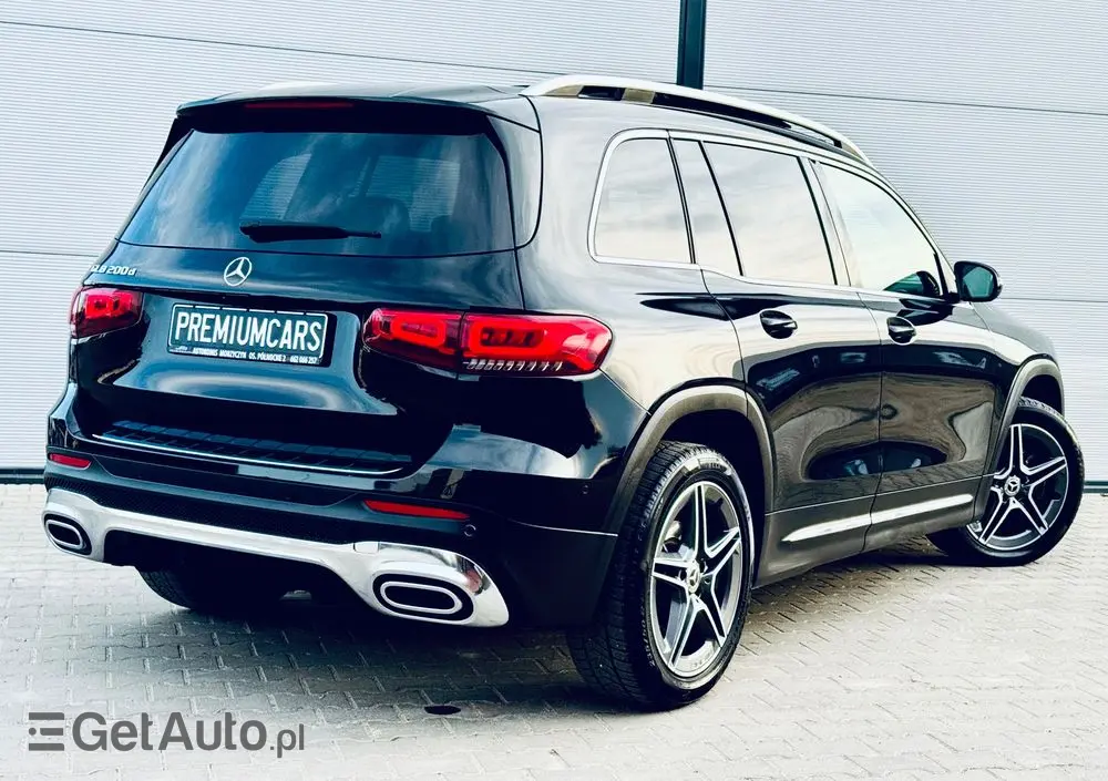 MERCEDES-BENZ GLB 200 d AMG Line 8G-DCT