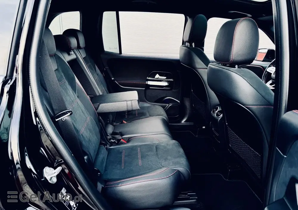 MERCEDES-BENZ GLB 200 d AMG Line 8G-DCT