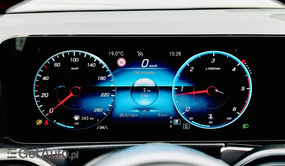 MERCEDES-BENZ GLB 200 d AMG Line 8G-DCT