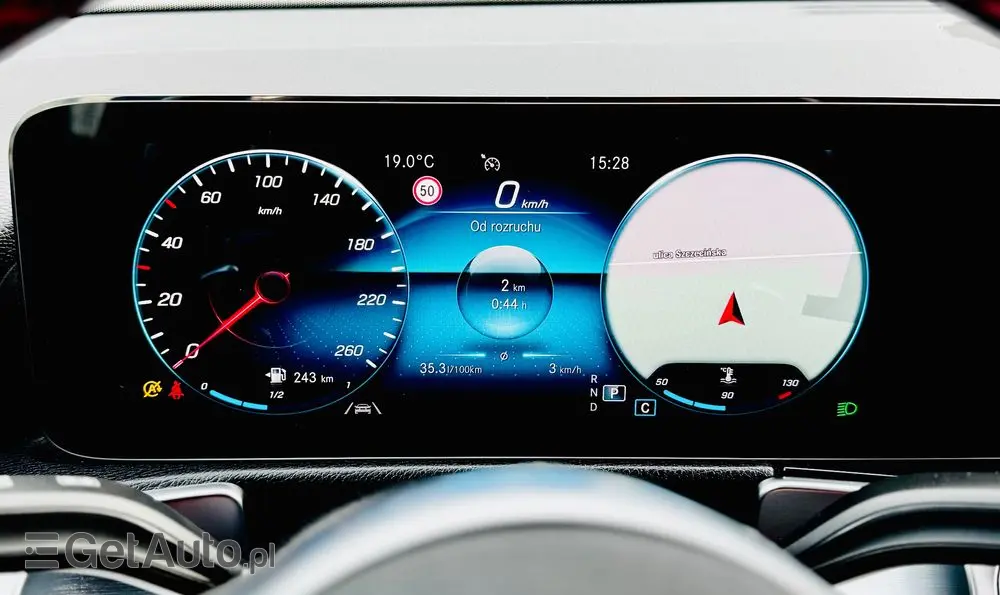 MERCEDES-BENZ GLB 200 d AMG Line 8G-DCT