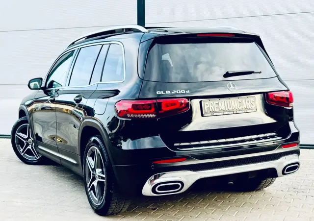 MERCEDES-BENZ GLB 200 d AMG Line 8G-DCT