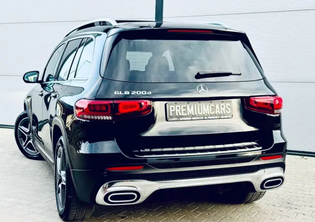 MERCEDES-BENZ GLB 200 d AMG Line 8G-DCT