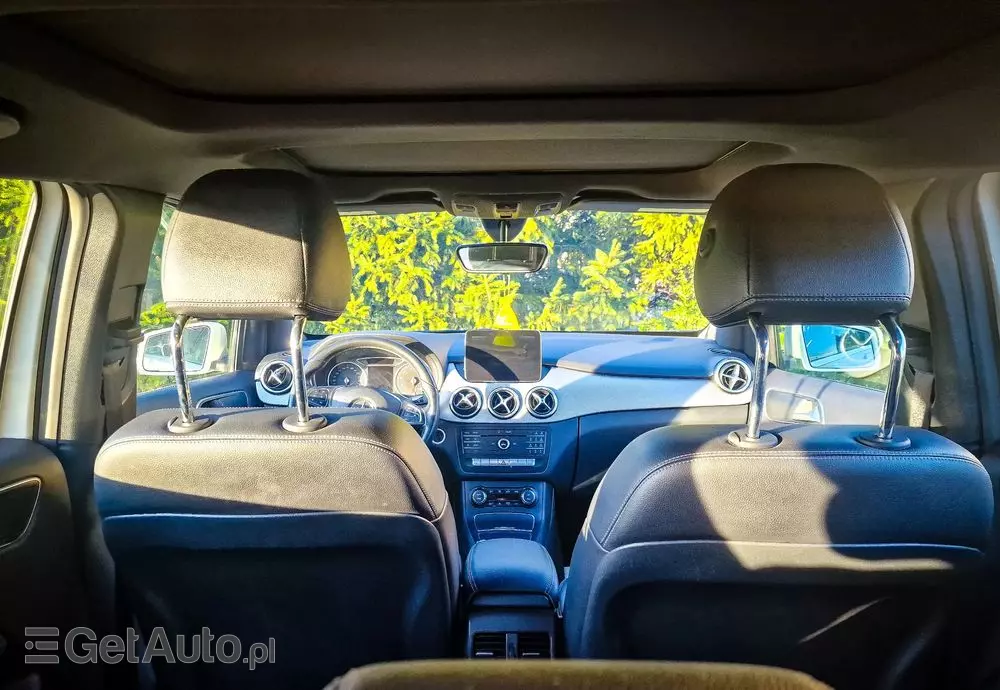 MERCEDES-BENZ Klasa B 250 4-Matic