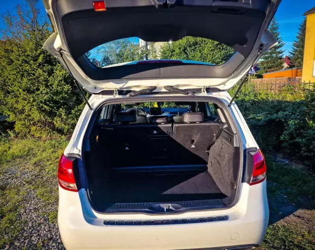 MERCEDES-BENZ Klasa B 250 4-Matic