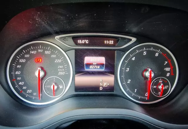 MERCEDES-BENZ Klasa B 250 4-Matic