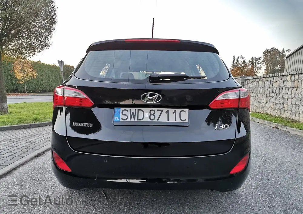 HYUNDAI I30 1.4 Premium