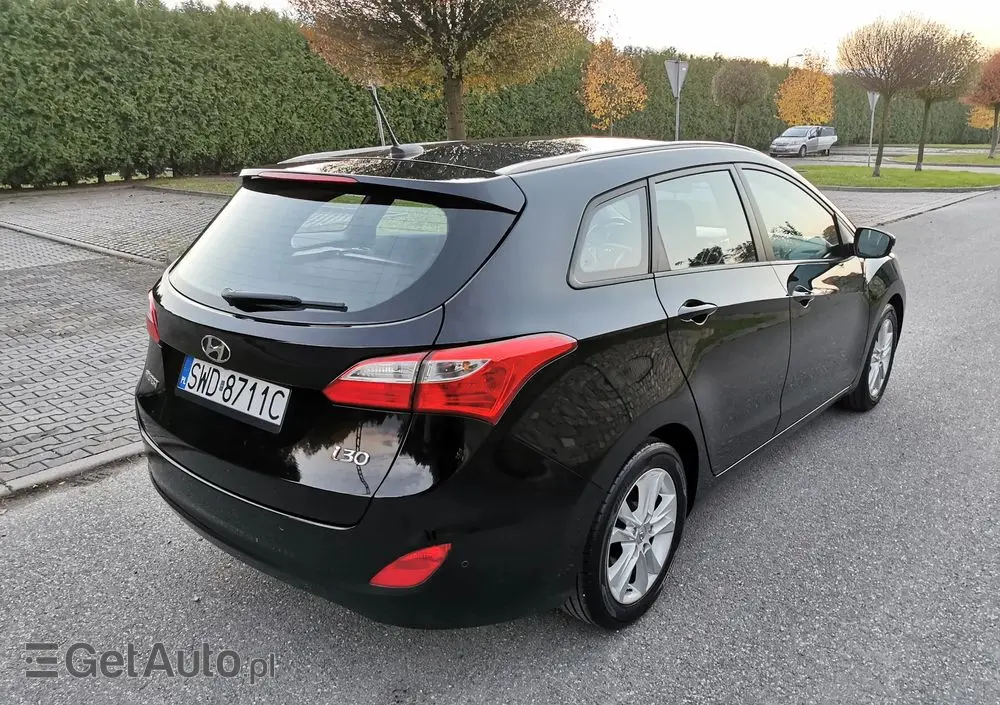 HYUNDAI I30 1.4 Premium
