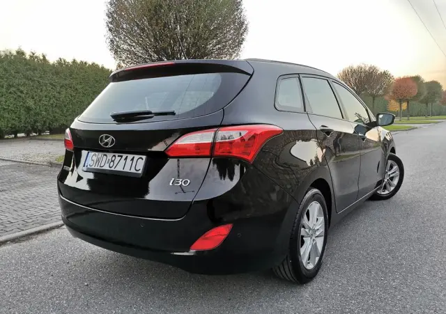 HYUNDAI I30 1.4 Premium