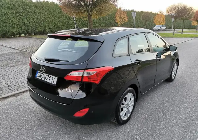 HYUNDAI I30 1.4 Premium