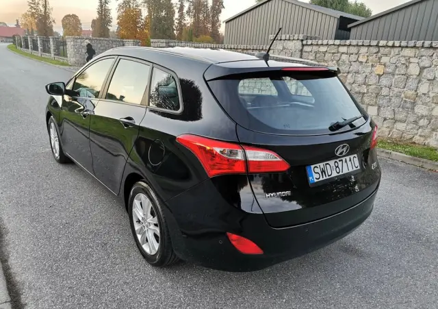 HYUNDAI I30 1.4 Premium