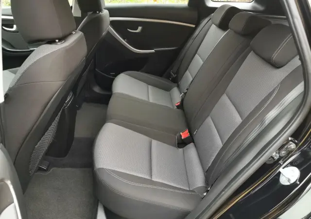 HYUNDAI I30 1.4 Premium