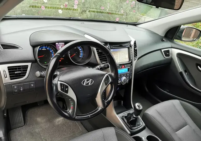 HYUNDAI I30 1.4 Premium