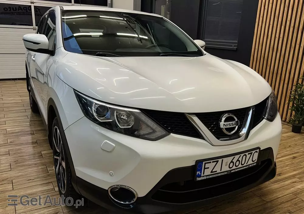 NISSAN Qashqai 1.2 DIG-T Acenta
