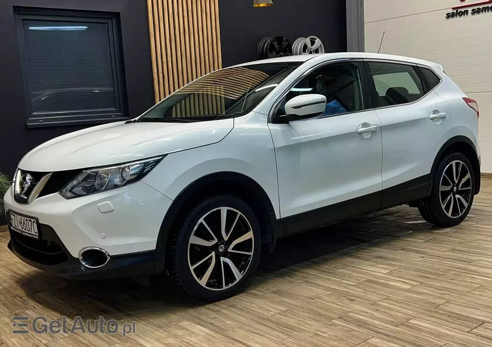 NISSAN Qashqai 1.2 DIG-T Acenta