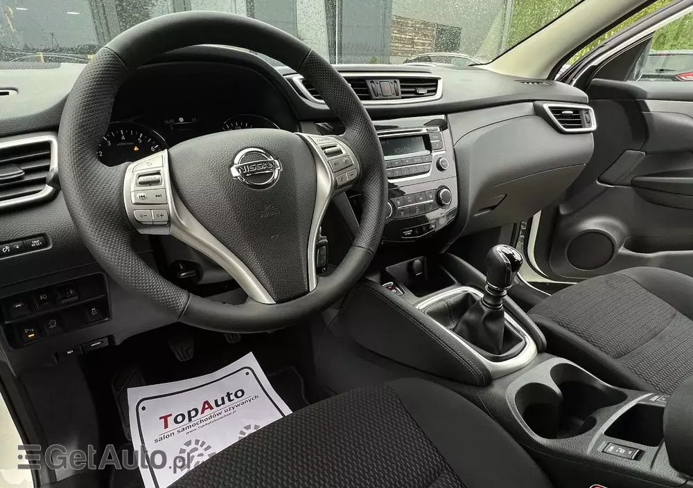 NISSAN Qashqai 1.2 DIG-T Acenta