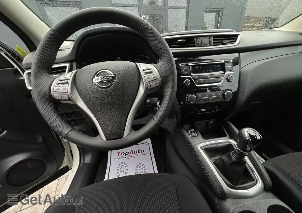 NISSAN Qashqai 1.2 DIG-T Acenta