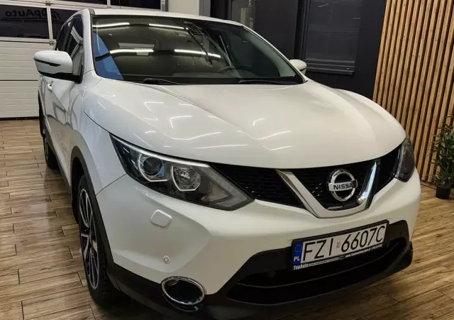 NISSAN Qashqai 1.2 DIG-T Acenta