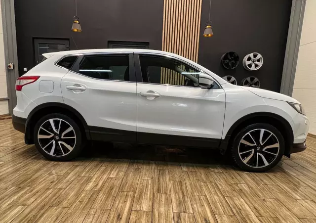NISSAN Qashqai 1.2 DIG-T Acenta