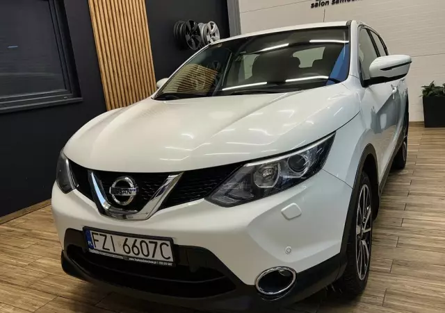 NISSAN Qashqai 1.2 DIG-T Acenta
