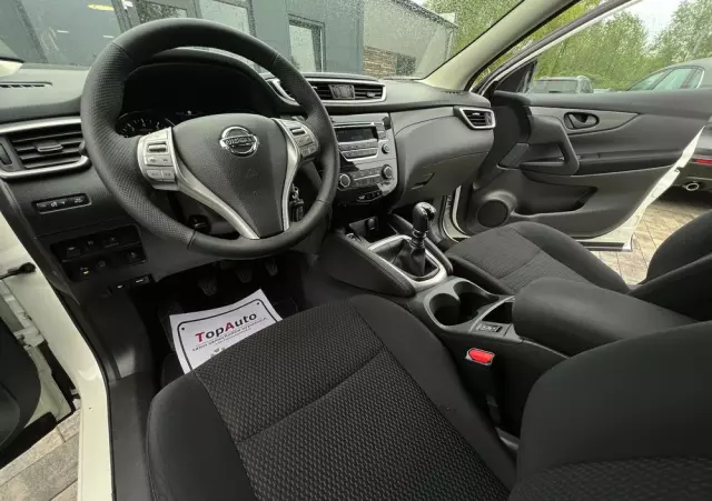 NISSAN Qashqai 1.2 DIG-T Acenta