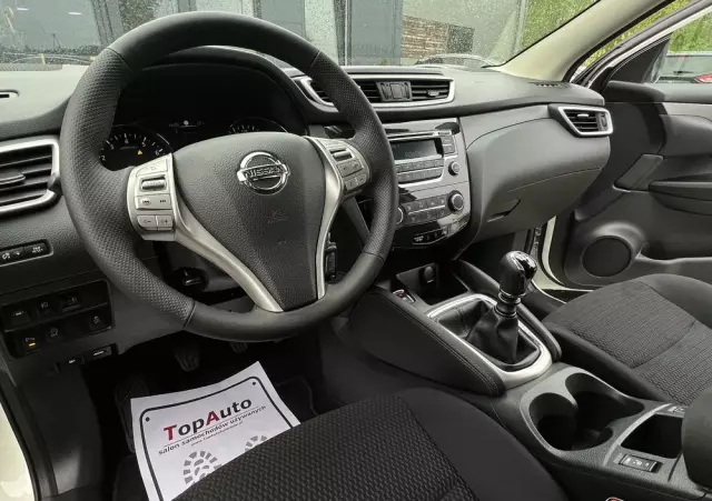 NISSAN Qashqai 1.2 DIG-T Acenta