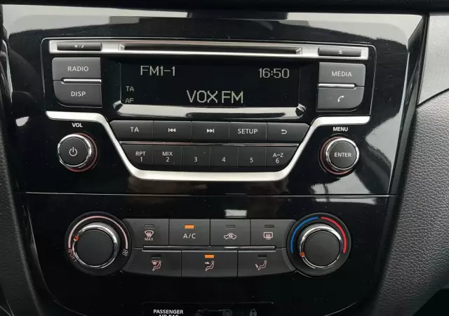 NISSAN Qashqai 1.2 DIG-T Acenta