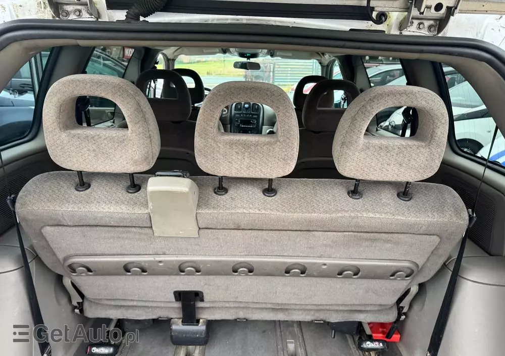 CHRYSLER Voyager 2.5L CRD SE