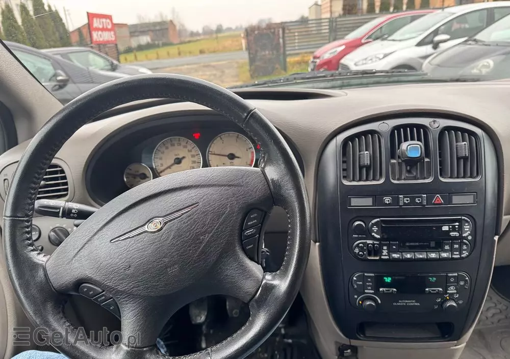 CHRYSLER Voyager 2.5L CRD SE