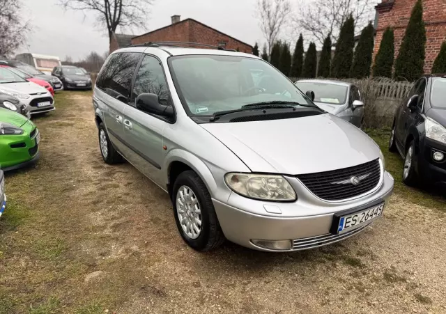 CHRYSLER Voyager 2.5L CRD SE