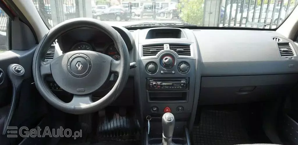 RENAULT Megane 