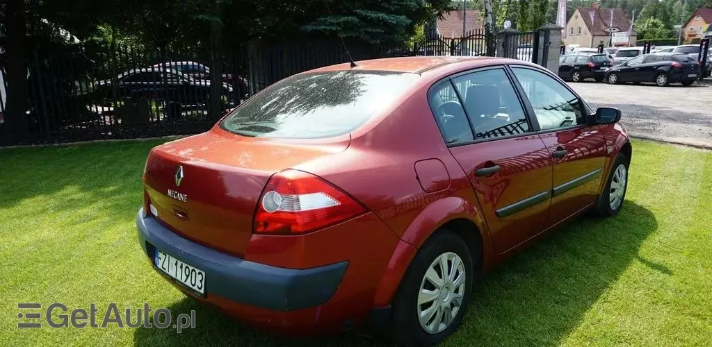 RENAULT Megane 