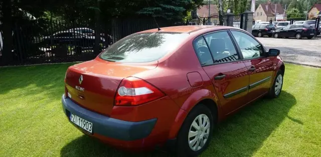 RENAULT Megane 