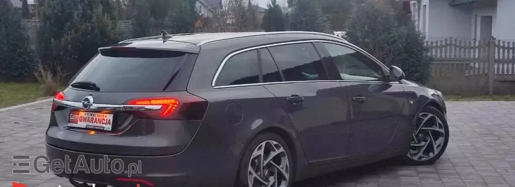 OPEL Insignia 