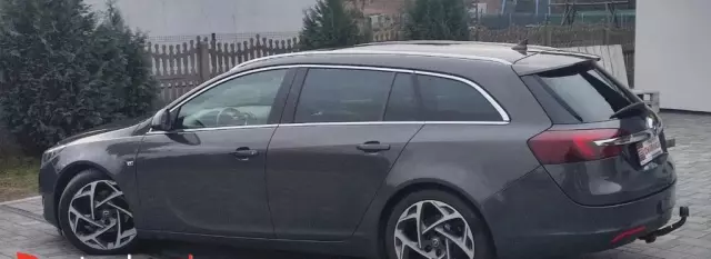 OPEL Insignia 