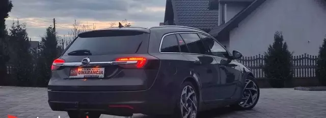 OPEL Insignia 