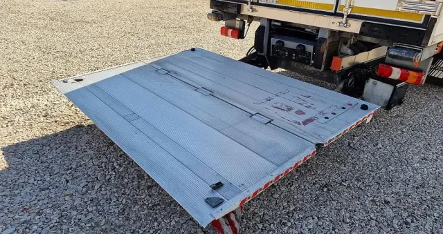 MERCEDES-BENZ Atego 1221 Euro-6 Klima Chłodnia 660 