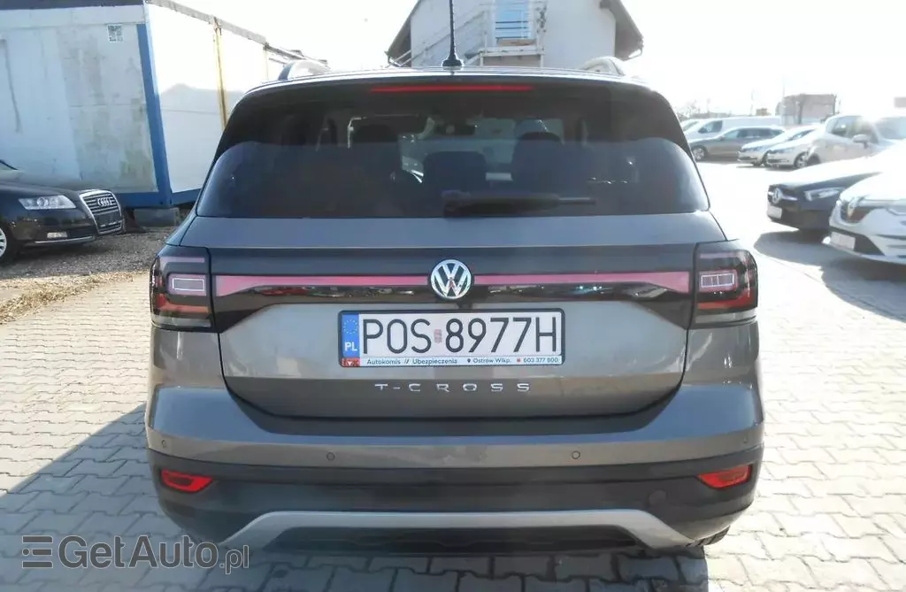 VOLKSWAGEN T-Cross 